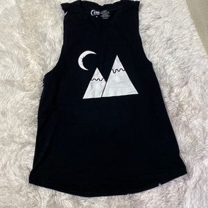 Zyia xl black mountain moon tank top